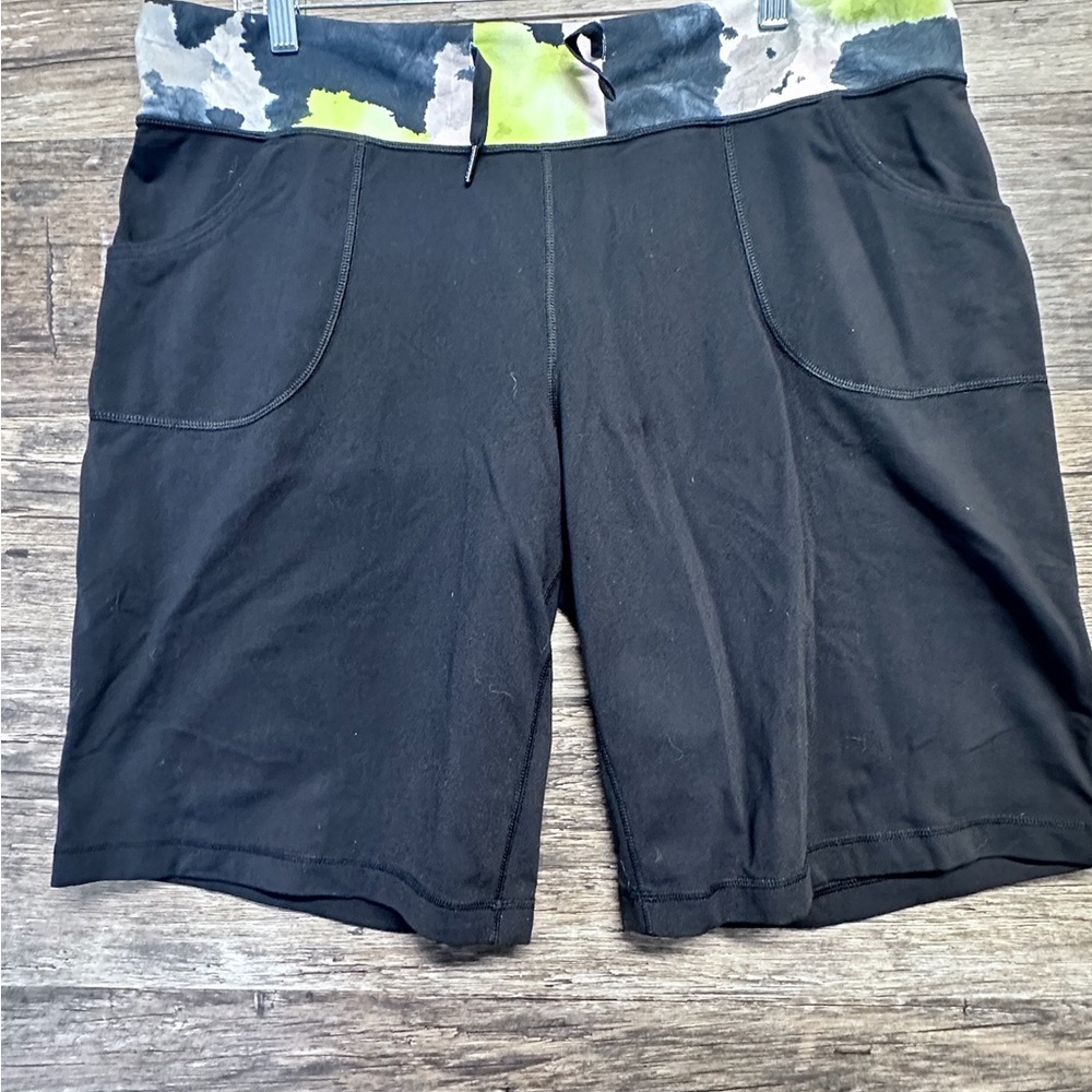 Lululemon Black Athletic Shorts with‎ Multicolor Waistband